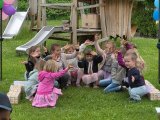 Loučen&iacute; s před&scaron;kol&aacute;ky: D&eacute;&scaron;ť n&aacute;m &uacute;směvy nevzal, slzy dojet&iacute; tekly proudem